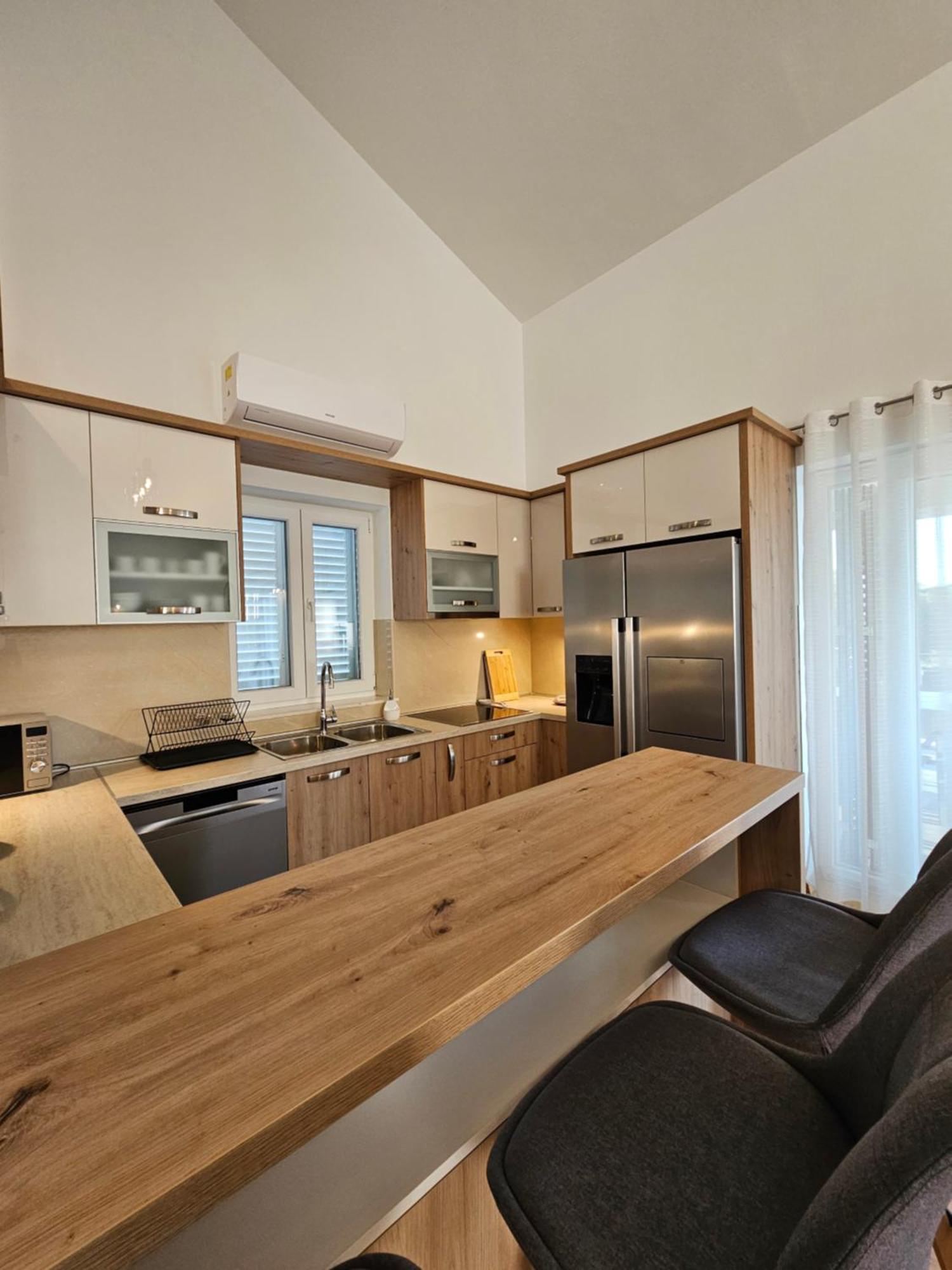 Holiday Home Gidas - Hot Tub, Gym, Playground Radovin Exterior foto